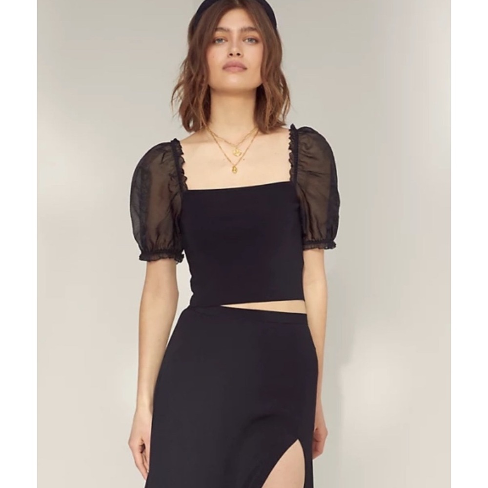 Aritzia Wilfred Sheer-Sleeve Top in Black Size M